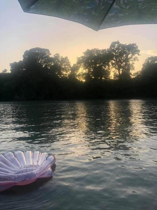 The River Haven - Sleeps 32 - On Guadalupe River Seguin Exterior photo